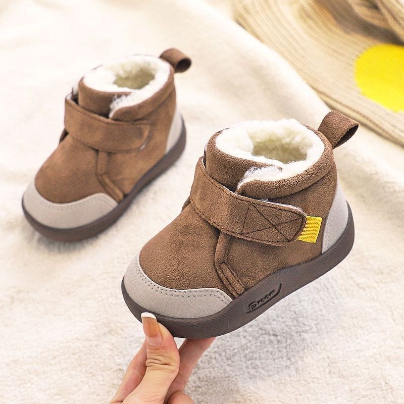 AuraSphere™ Infant Winter Boots – Plush and Soft Sole Baby Snow Shoes